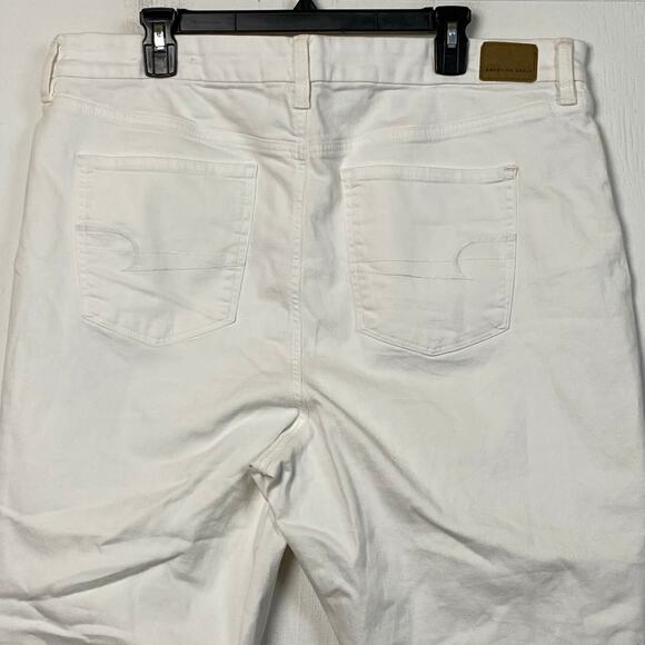 American Eagle Curvy Super Hi Rise White Distressed Jegging Size 20 - Picture 4 of 10